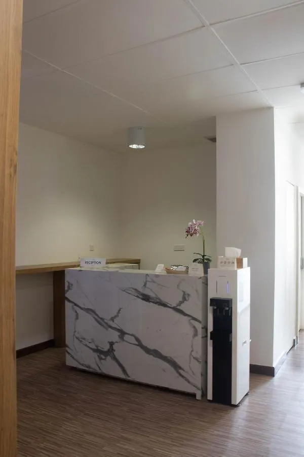 Lejlighedshotel Kin Lodges Kota Kinabalu
